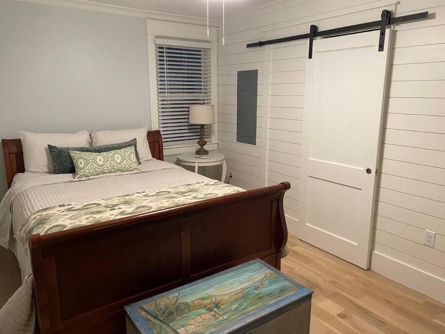 Walk To Bay Street And Historic Downtown Beaufort! Close To Parris Island Mcrd!! Luaran gambar